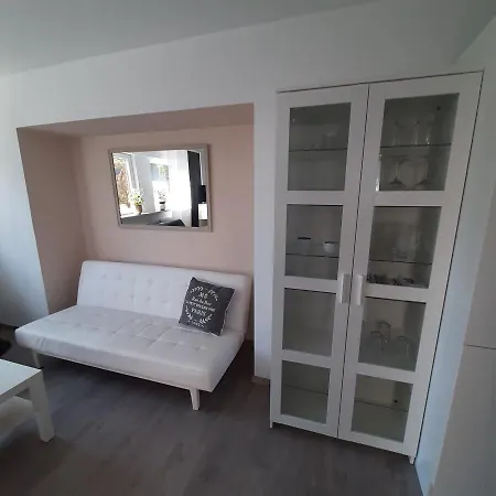 公寓 Am Badischen Weinberg 哈格瑙